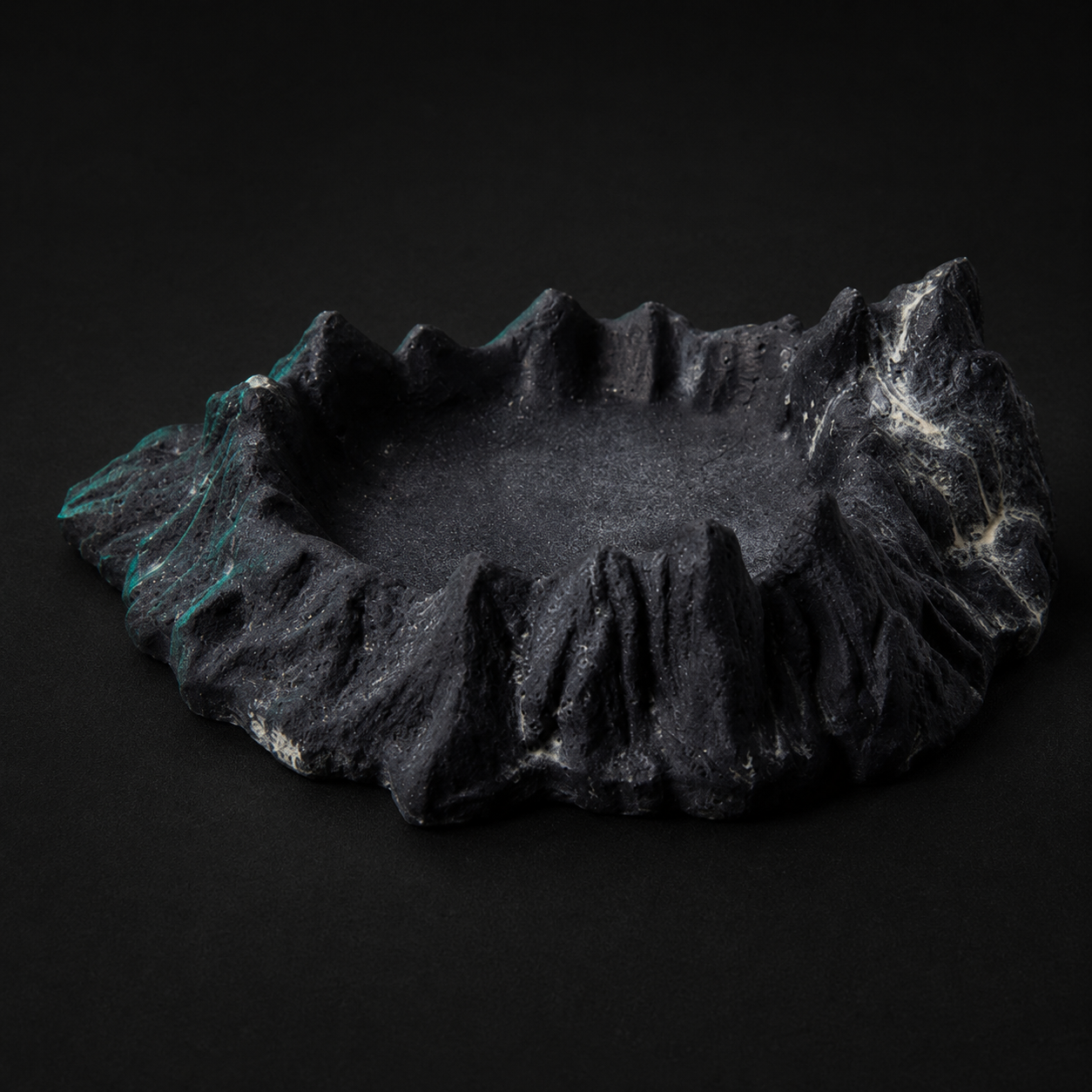 Terrain Log Bowl | Naturalistic Food & Water Dish for Lizards, Geckos & Snakes
